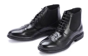 Модные зимние ботинки Martin, мужская обувь из натуральной кожи, классические мужские ботильоны с острым носком, повседневные ботинки в западном стиле с высоким берцем