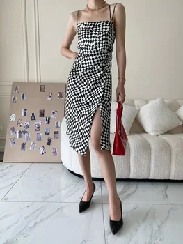 Платье в шахматном порядке Spicy Girl Slim Fit с разрезом на бретелях Лето 2023, Новый женский стиль