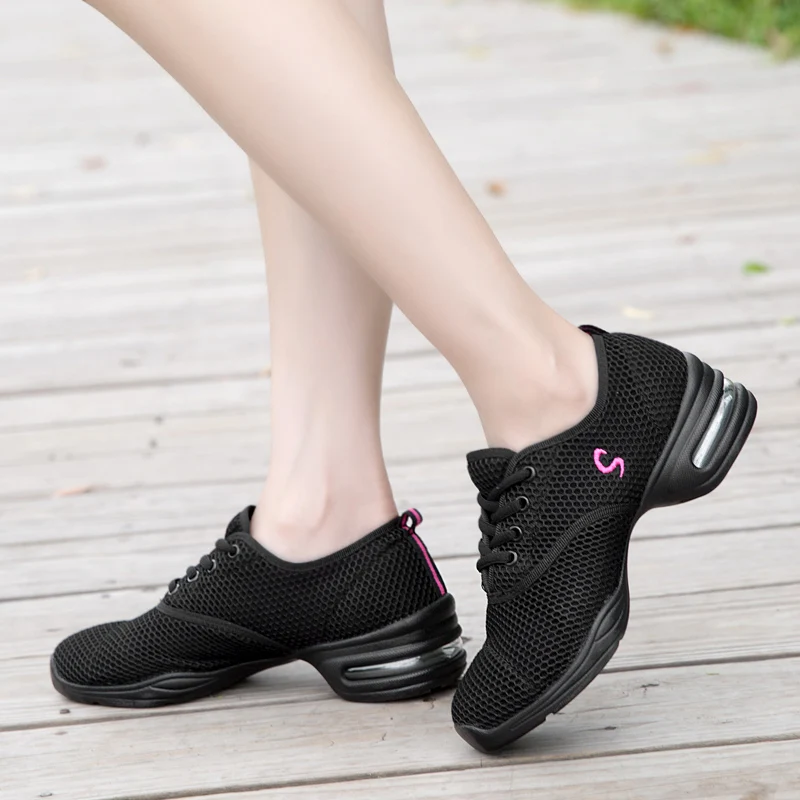 Кроссовки для современных джазовых танцев, женская обувь для тренировок с дышащей сеткой на шнуровке, Амортизирующие Легкие кроссовки для фитнеса, Мягкие кроссовки